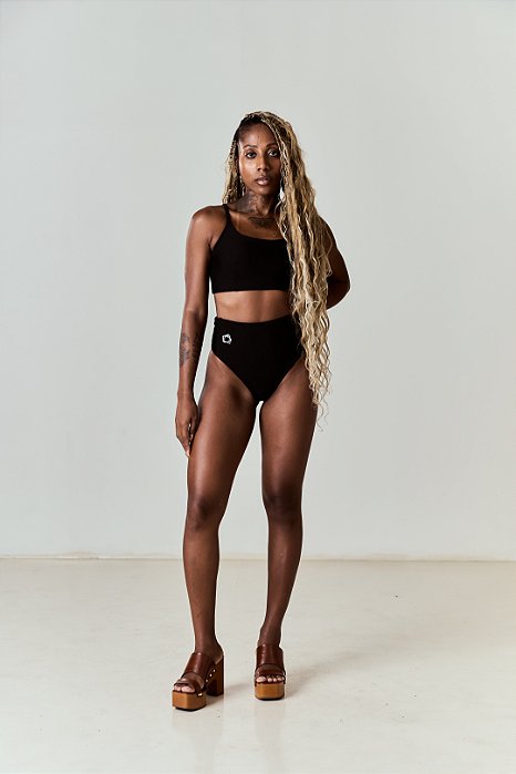 HOT PANT CIRCO VOADOR