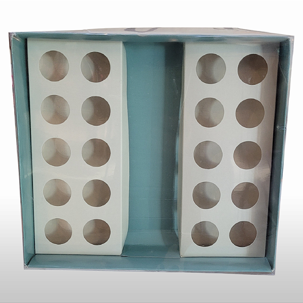 Caixa para Bebida e 16 doces (10 unidades)