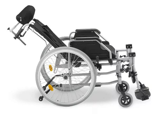 Cadeira de Rodas Tetraplégico Reclinável com Encosto e Cinto até 130 Kg D700 Dellamed