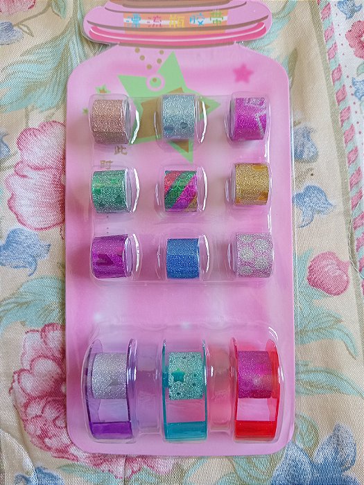 Cartela com 9 fitinhas adesiva decorativas com 3 mini dispensers