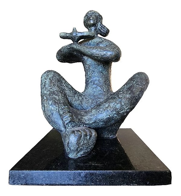 Sonia Ebling - Escultura em Bronze -Mulher com pomba , 37x25cm (fora a base)