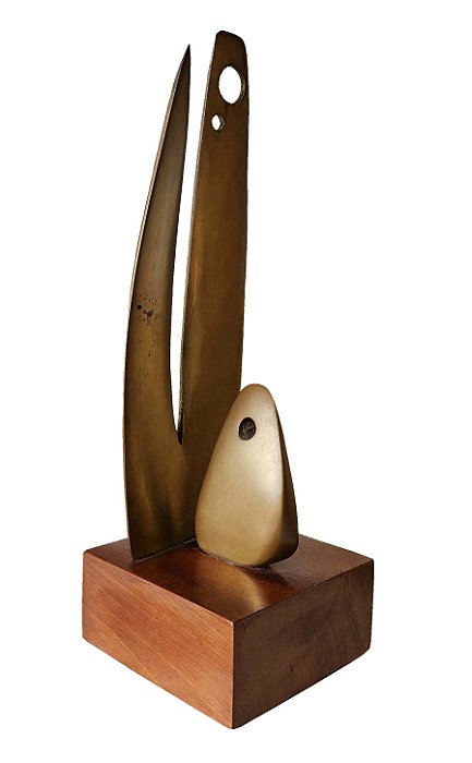 Elvio Becheroni #Escultura em bronze - assinada - 24x7cm (fora a base)