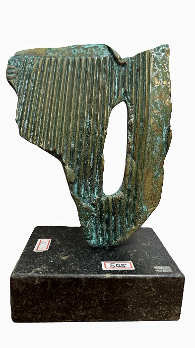 Caciporé Torres - Escultura em Bronze, 22x16cm (medidas totais). LM