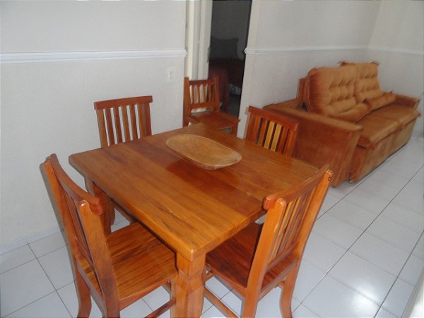 Apartamento no Guarujá 3 minutos a pé da praia Pitangueiras!