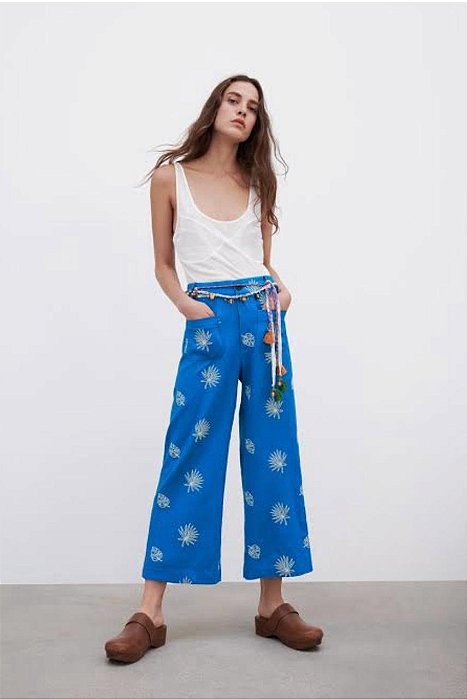 Calça Zara Azul Bordado Branco