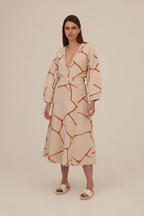 Conjunto A. Niemeyer Kimono + Saia Estampa Geométrica Laranja e Bege