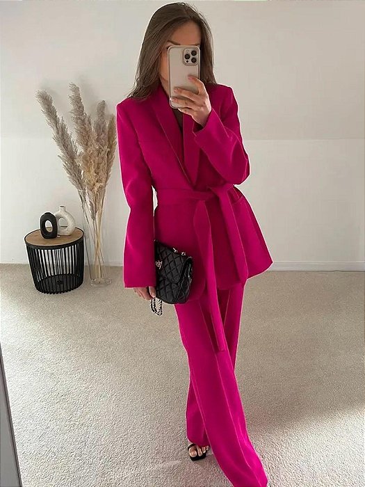 Conjunto Bhava Blazer + Calça Rosa