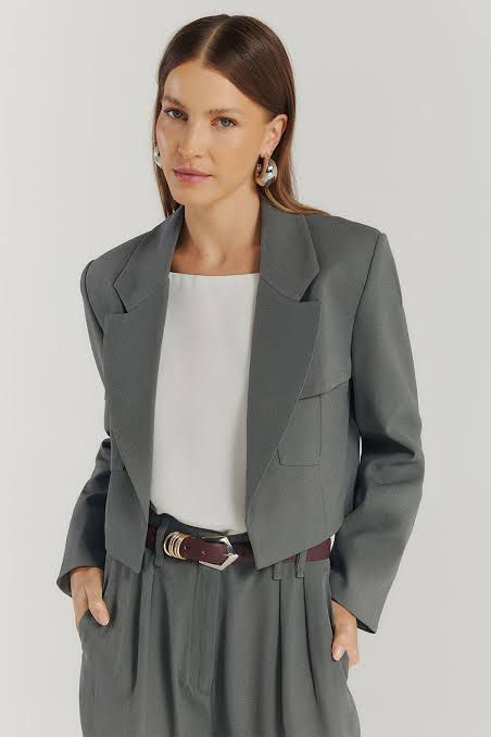 Blazer NV Cinza Modelo Laysa