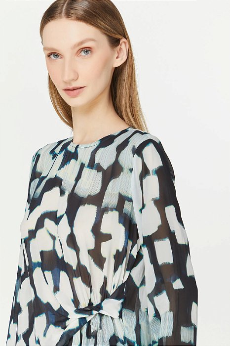 Blusa Animale Georgete Estampa Cubo