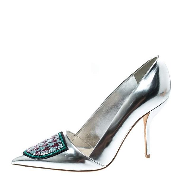 Scarpin Dior Prata com Escudo