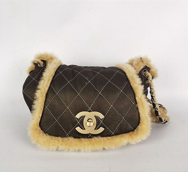 Bolsa Chanel Marrom Pêlos