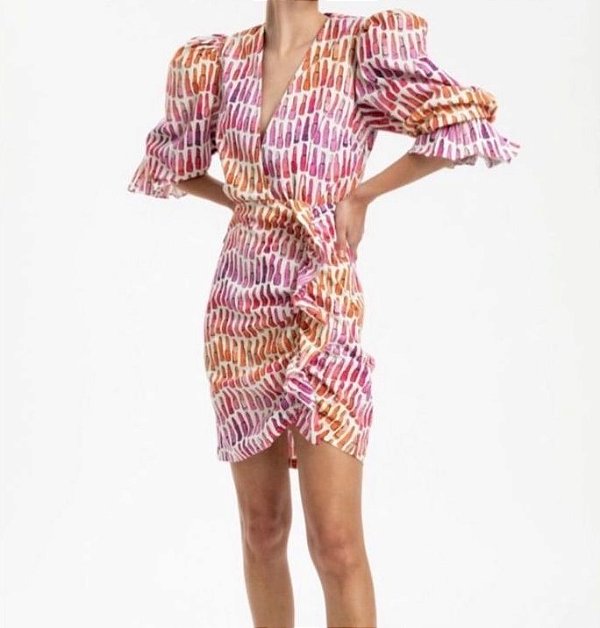 Vestido Adriana Degreas Modelo Lipstick Curto Mangas Bufantes Estampa Batons