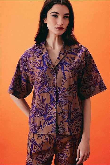 Camisa Andrea Marques Modelo Manga Curta Gola Cubana Estampa Algas Violeta