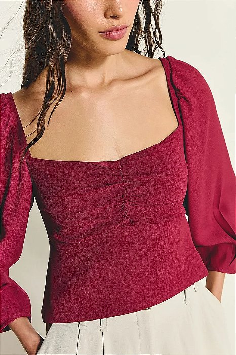 Cropped NV Vermelho Modelo Amélia