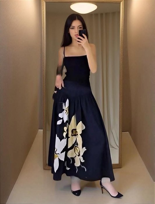 Vestido Midi Cris Barros Preto Modelo Marjorelle