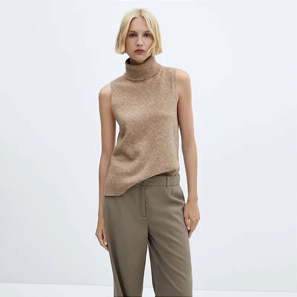 Blusa Zara Bege Com Gola Alta Sem Mangas