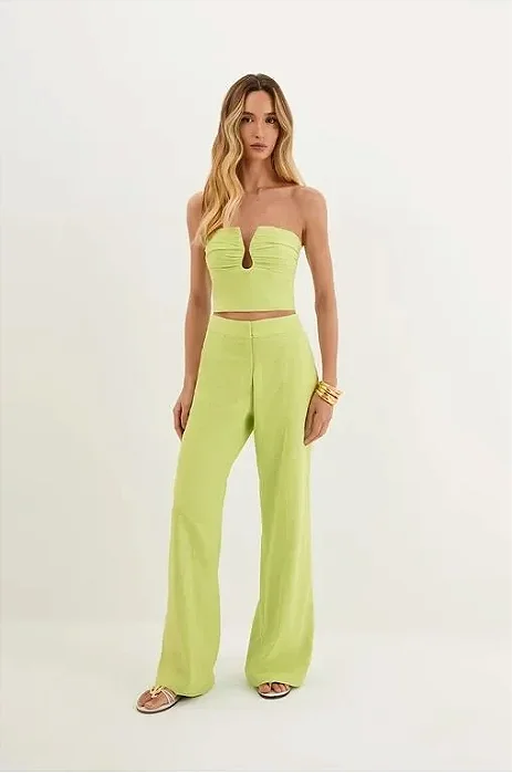 Calça Vix Verde Modelo Estela