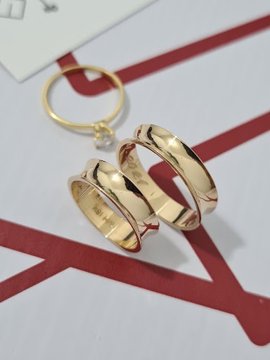 Par de Alianças Saná em Ouro18k - 6MM
