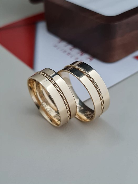 Par de Alianças Ibiza I em Ouro18k - 8MM Sem pedras