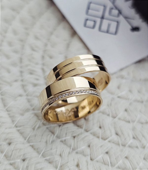 Par de Alianças Annecy em Ouro18k - 6MM