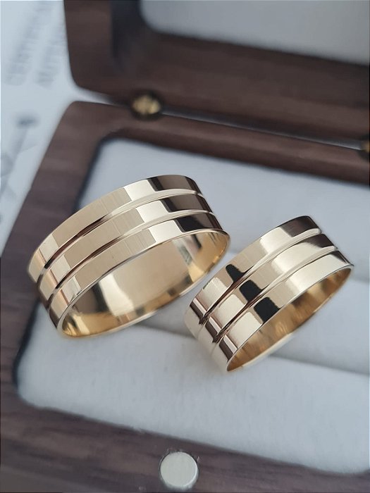 Par de Alianças Maldivas em Ouro18k - 7MM - Sem pedras