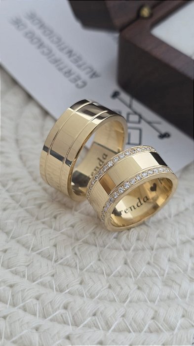 Exclusivo Par de Alianças  Havana em Ouro 18k - 9MM