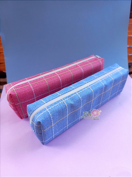 Estojo Escolar Retangular – Plástico PVC