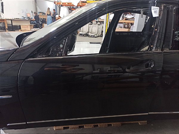 Porta Dianteira Esquerda Mercedes C200 W204 2011
