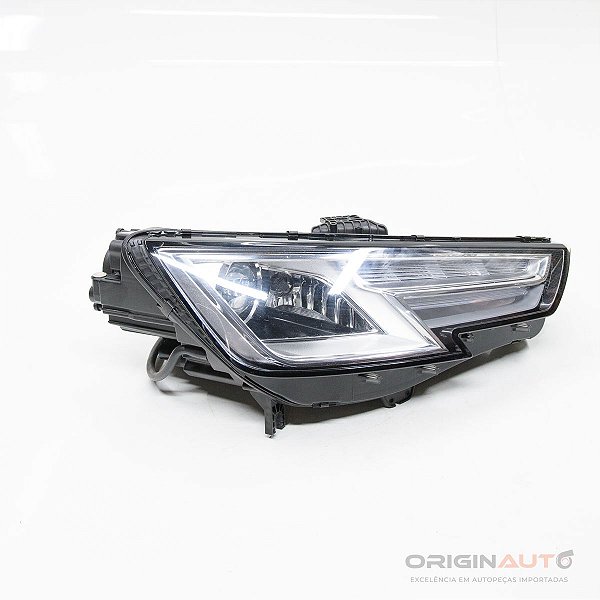 Farol Direito LED Xenon Audi A4 2.0 B9 2018 8W0941006