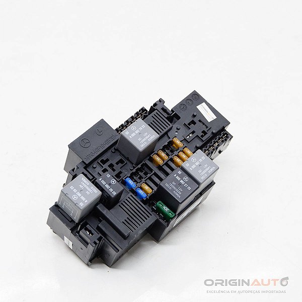 Caixa Fusíveis Motor Mercedes C43 Amg 2018 A2229063202