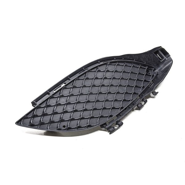 Moldura Parachoque Esq Mercedes A200 2015 A1768850322
