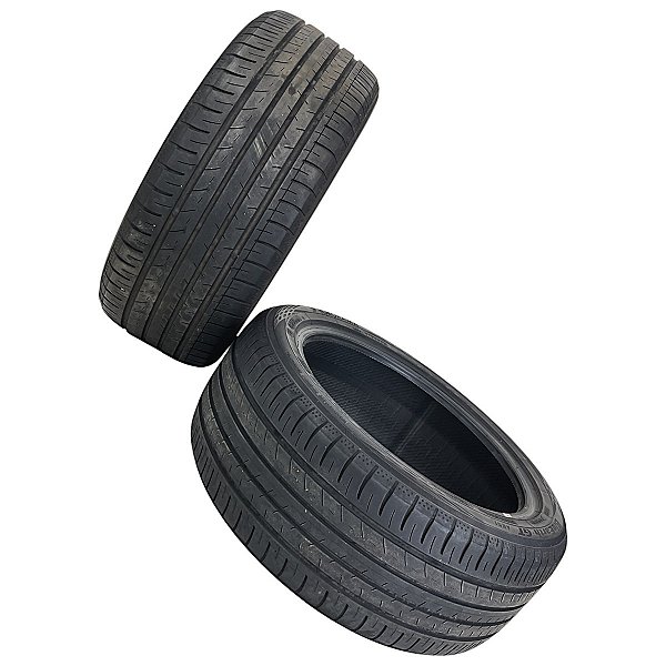 Par Pneu Yokohama Bluearth GT 235/45 R18 VW Passat B8 2018