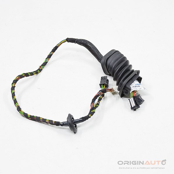 CHICOTE PORTA DIANTEIRA ESQUERDA MERCEDES CLA 200 1.6 2018 A1765405508