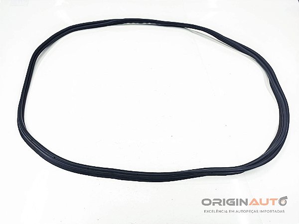 BORRACHA TAMPA TRASEIRA MERCEDES C180 COUPE W204 2014 A2047500698 OK