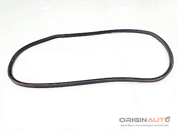 BORRACHA TAMPA TRASEIRA MERCEDES BENZ GLA 200 2014 A1567400078 OK