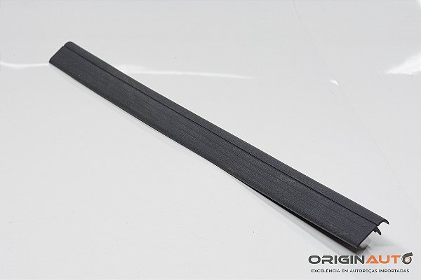 MOLDURA INTERIOR SOLEIRA ESQUERDA MERCEDES C 180 COUPE W204 2014 A2076860336