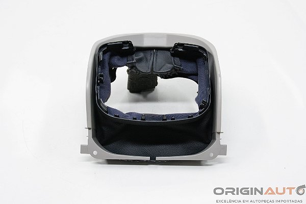 MOLDURA COLUNA DIRECAO ACABAMENTO  MERCEDES-BENZ C200 CGI 2011 A2046820316