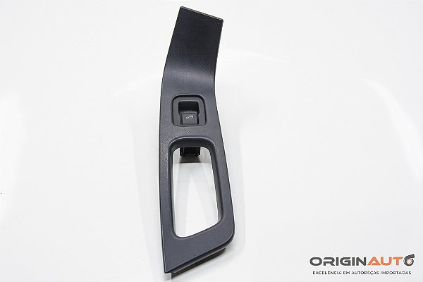 BOTAO VIDRO TRASEIRO DIREITO MOLDURA VOLVO XC60 T5 R-DESIGN 2015 30766415