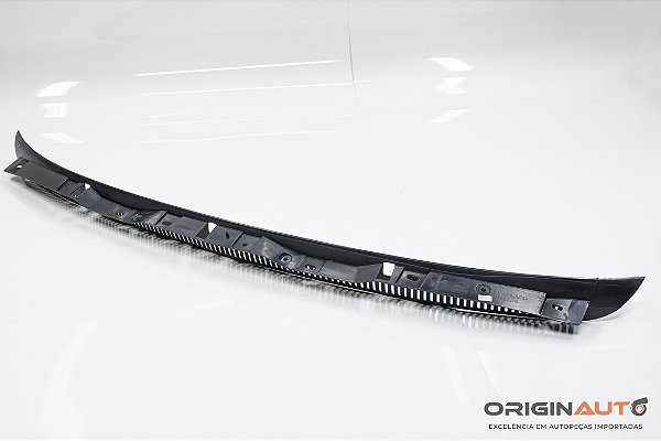 ACABAMENTO GRADE CHURRASQUEIRA VOLVO XC60 T5 R-DESIGN 2015 31352292