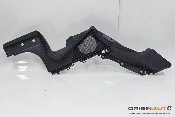 ACABAMENTO LATERAL ESQUERDO TRASEIRO MERCEDES C 180 COUPE W204 2014 A2076901325