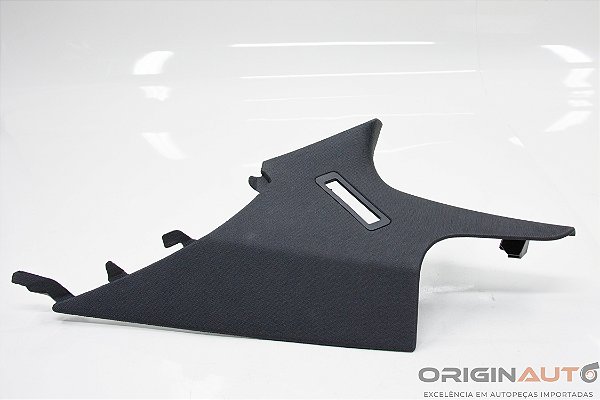 ACABAMENTO COLUNA C DIREITA MERCEDES-BENZ C200 CGI 2011 A2046900625