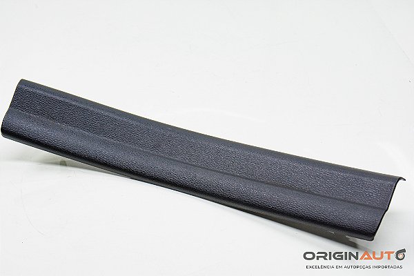 ACABAMENTO SOLEIRA TRASEIRA DIREITA BMW X1 S20I ACTIVEFLEX F48 2017 7326812