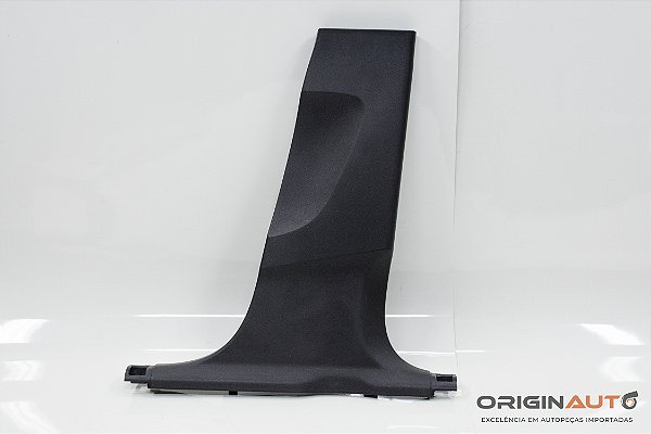ACABAMENTO INFERIOR COLUNA B DIREITA AUDI Q3 2.0 QUATTRO TFSI 2014 8U0867240