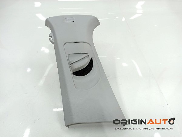 ACABAMENTO ESQUERDO CINTO VOLKSWAGEN GOLF HIGHLINE 2014 5GM868311