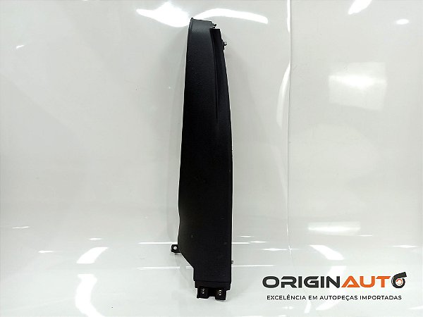 ACABAMENTO COLUNA TRASEIRA ESQUERDA VOLKSWAGEN GOLF HIGHLINE 2014 5GM867765
