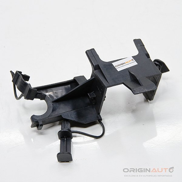 SUPORTE FLEXIVEL FREIO DIANT.ESQ MERCEDES CLA 200 1.6 2018 A2464210594