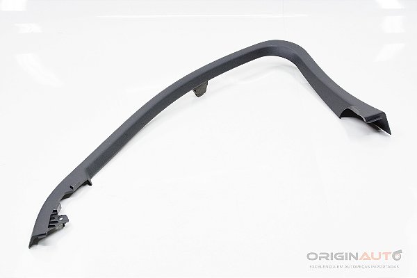 CANALETA DIANTEIRA DIREITA MERCEDES C200 W205 2019 A2057270271