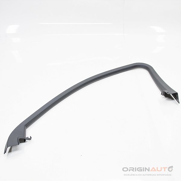 CANALETA INTERNA DIANTEIRA DIREITA AUDI A4 2.0 TFSI B9 2018 8W0867610