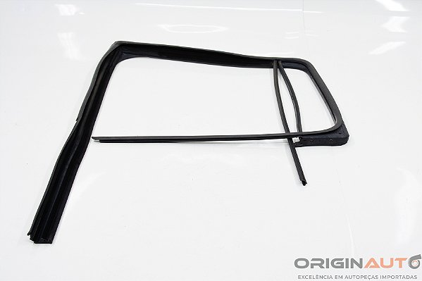 CANALETA PORTA TRASEIRO ESQUERDO VOLKSWAGEN AMAROK HIGHLINE 2016 2H7845213M