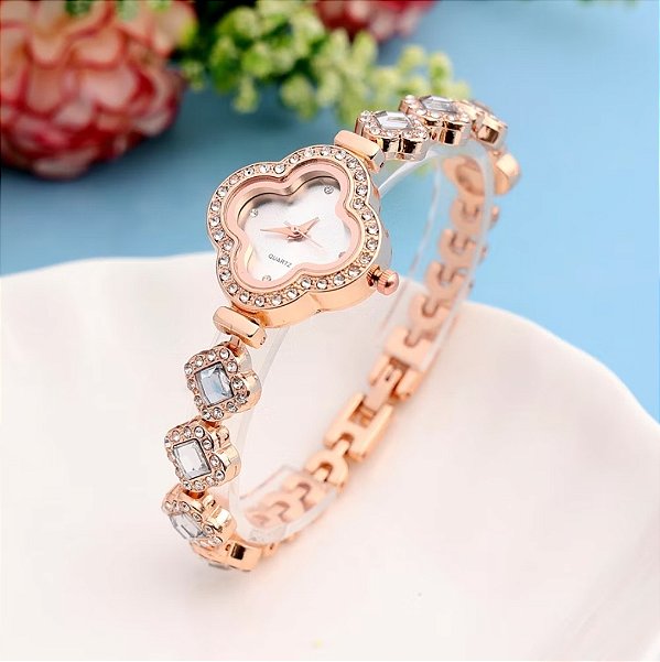 Relógio Trevo Com Zircônias